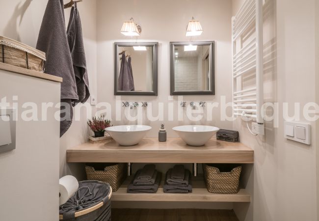 Baño Era Piusa Totiaran, apartamento en Vielha, Valle de Aran Baño Era Piusa Totiaran, apartamento en Vielha, Valle de Aran
