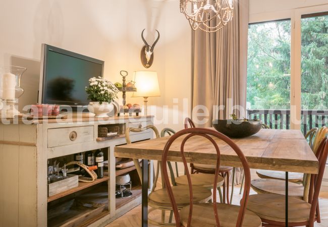 Comedor Era Piusa Totiaran, apartamento en Vielha, Valle de Aran Comedor Era Piusa Totiaran, apartamento en Vielha, Valle de Aran