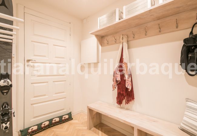 Pasillo Era Piusa Totiaran, apartamento en Vielha, Valle de Aran Pasillo Era Piusa Totiaran, apartamento en Vielha, Valle de Aran