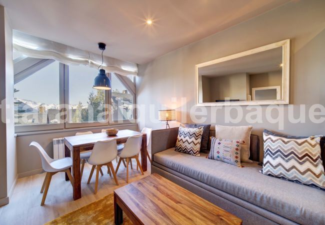 Apartamento en Baqueira - Cris by Totiaran