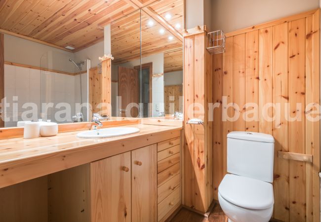 Apartamento en Baqueira - Muntanyos by Totiaran Apartamento en Baqueira - Muntanyos by Totiaran