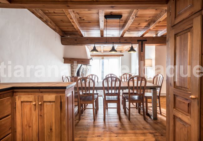 Casa en Baqueira - Riu Nere - Pleta de Jus by Totiaran Casa en Baqueira - Riu Nere - Pleta de Jus by Totiaran