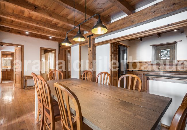 Casa en Baqueira - Riu Nere - Pleta de Jus by Totiaran Casa en Baqueira - Riu Nere - Pleta de Jus by Totiaran