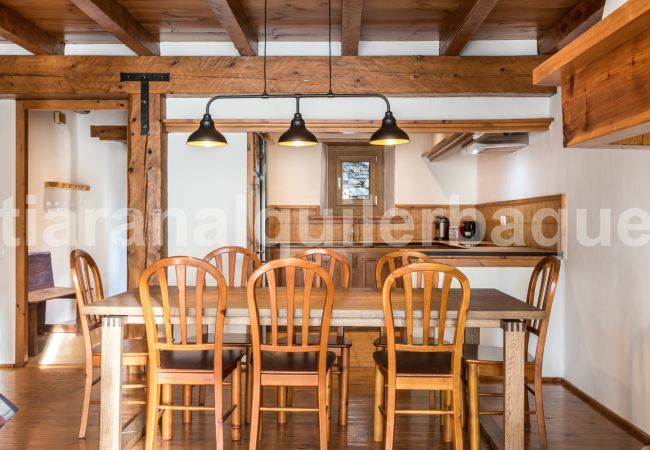 Casa en Baqueira - Riu Nere - Pleta de Jus by Totiaran Casa en Baqueira - Riu Nere - Pleta de Jus by Totiaran