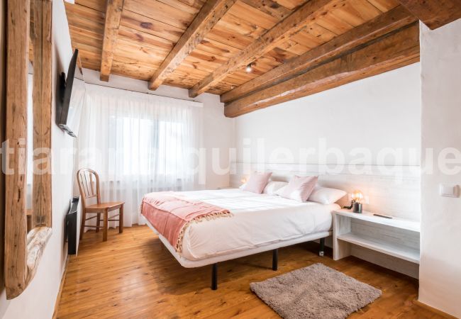 Casa en Baqueira - Riu Nere - Pleta de Jus by Totiaran Casa en Baqueira - Riu Nere - Pleta de Jus by Totiaran