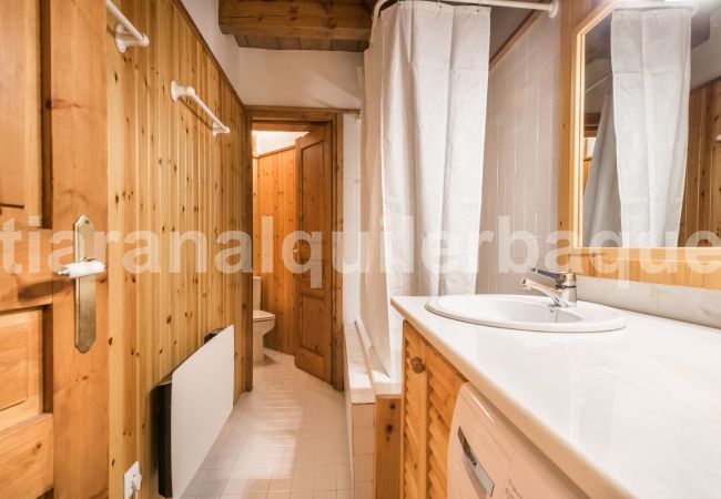 Casa en Baqueira - Riu Nere - Pleta de Jus by Totiaran Casa en Baqueira - Riu Nere - Pleta de Jus by Totiaran