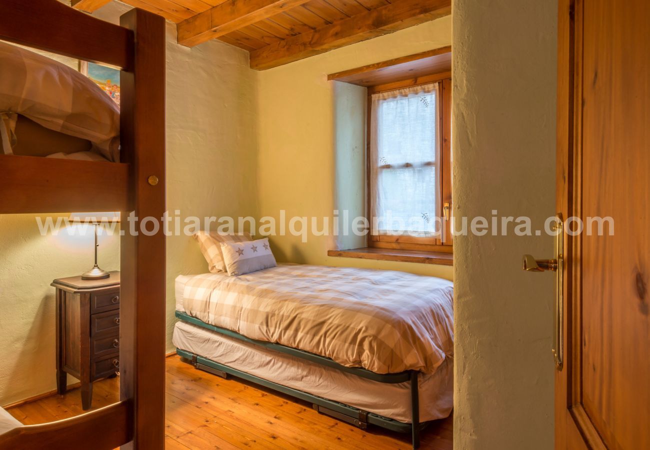 Apartamento en Naut Aran - Carlac by Totiaran