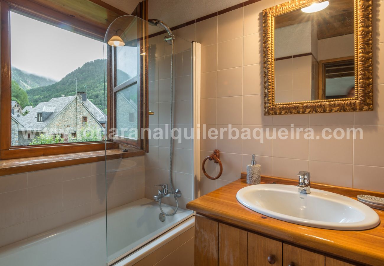 Apartamento en Naut Aran - Carlac by Totiaran
