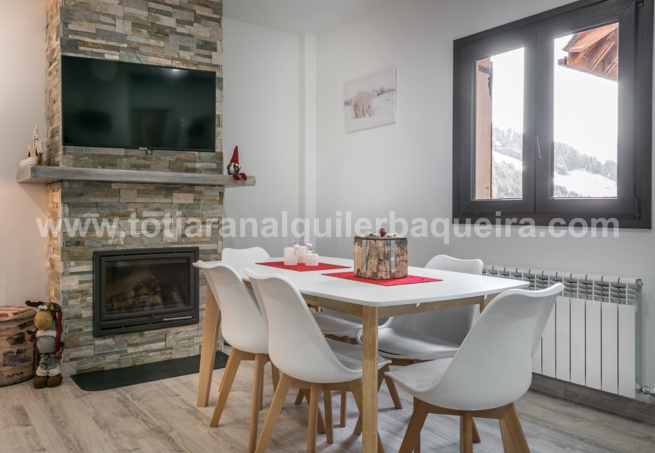 Apartamento en Baqueira - Adriana by Totiaran