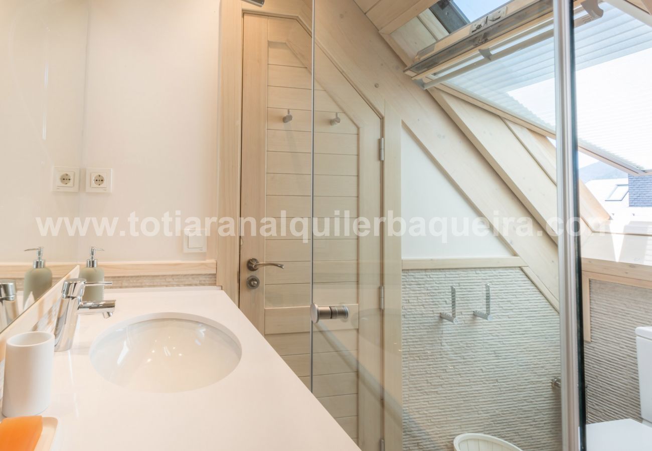 Apartamento en Baqueira - Julieta by Totiaran