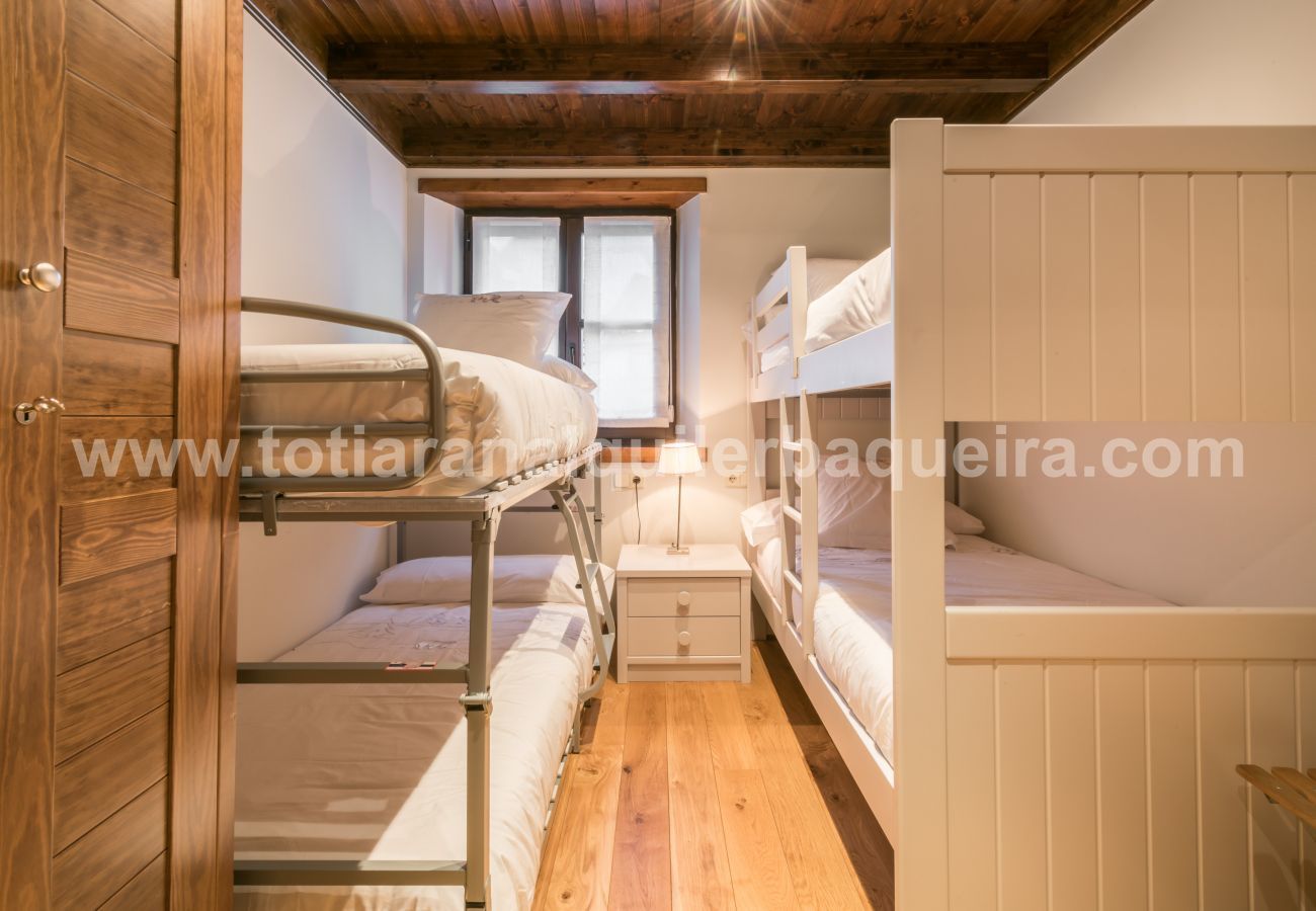 Apartamento en Baqueira - Carreretes by Totiaran