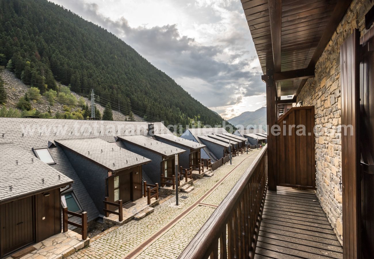 Apartamento en Baqueira - Carreretes by Totiaran