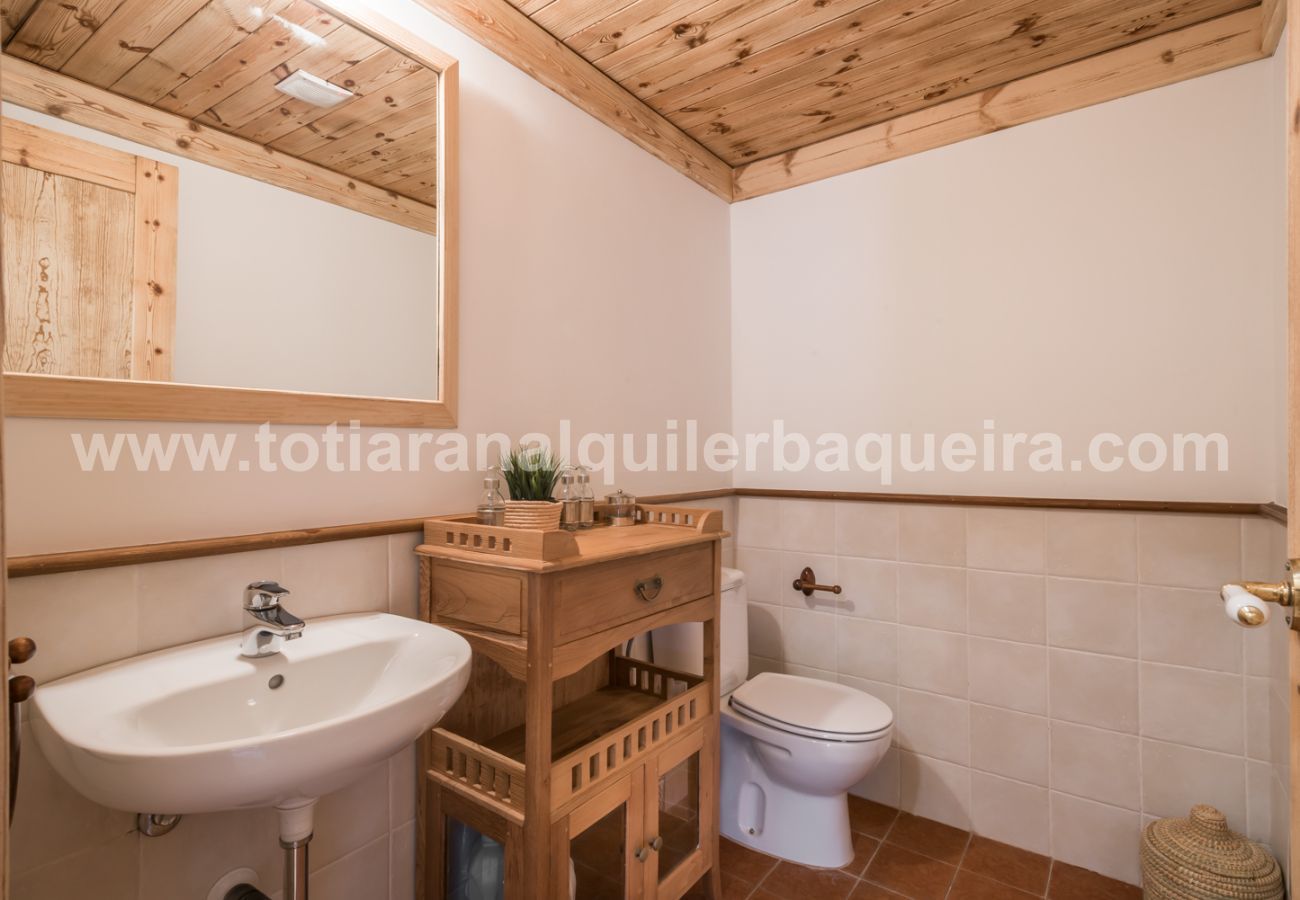 Chalet en Baqueira - Casa Bosque by Totiaran