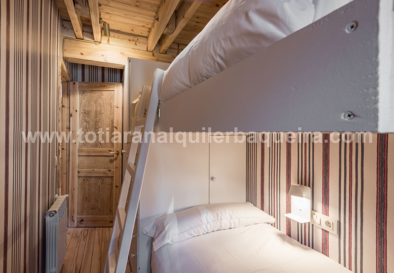 Chalet en Baqueira - Casa Bosque by Totiaran