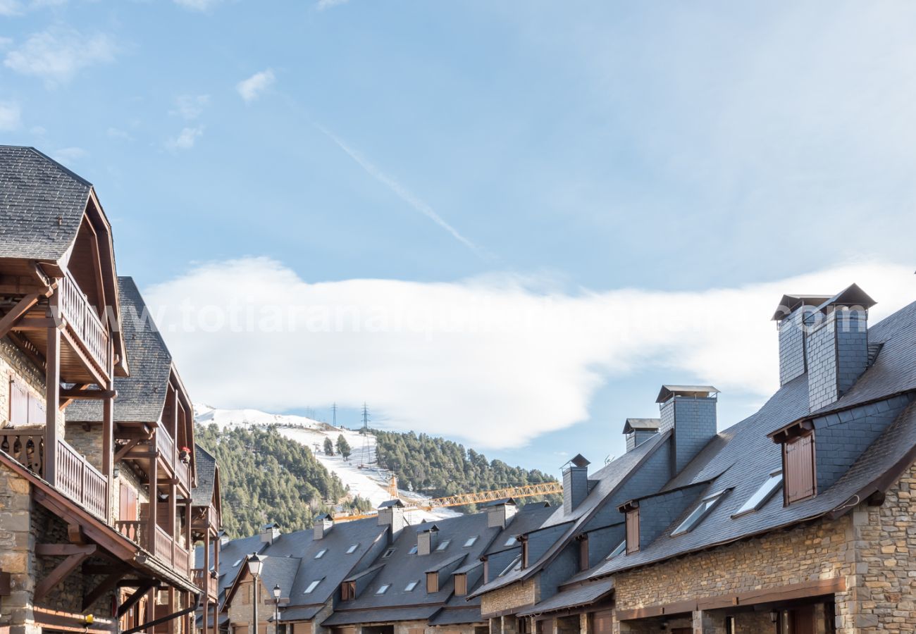 Chalet en Baqueira - Casa Bosque by Totiaran