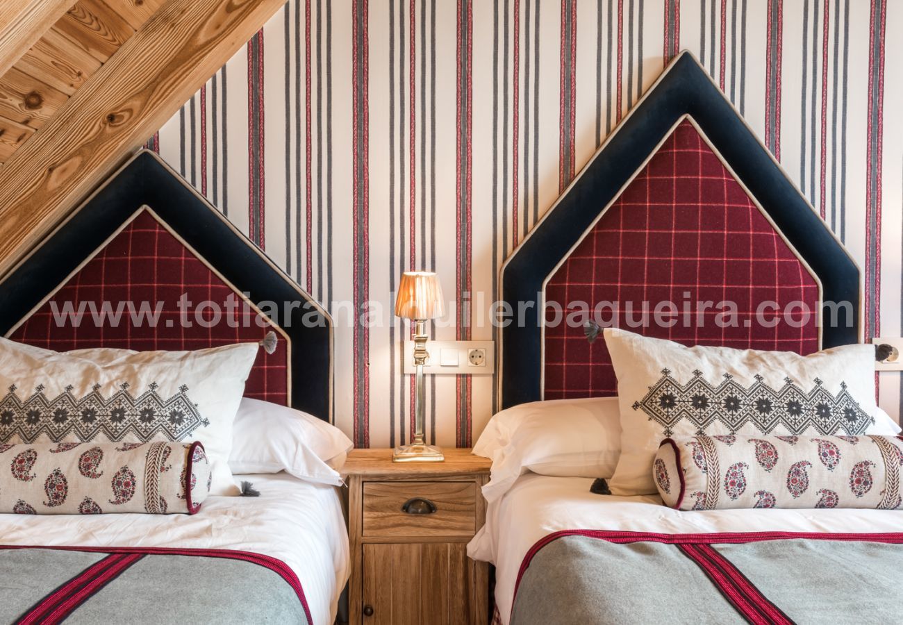 Chalet en Baqueira - Casa Bosque by Totiaran