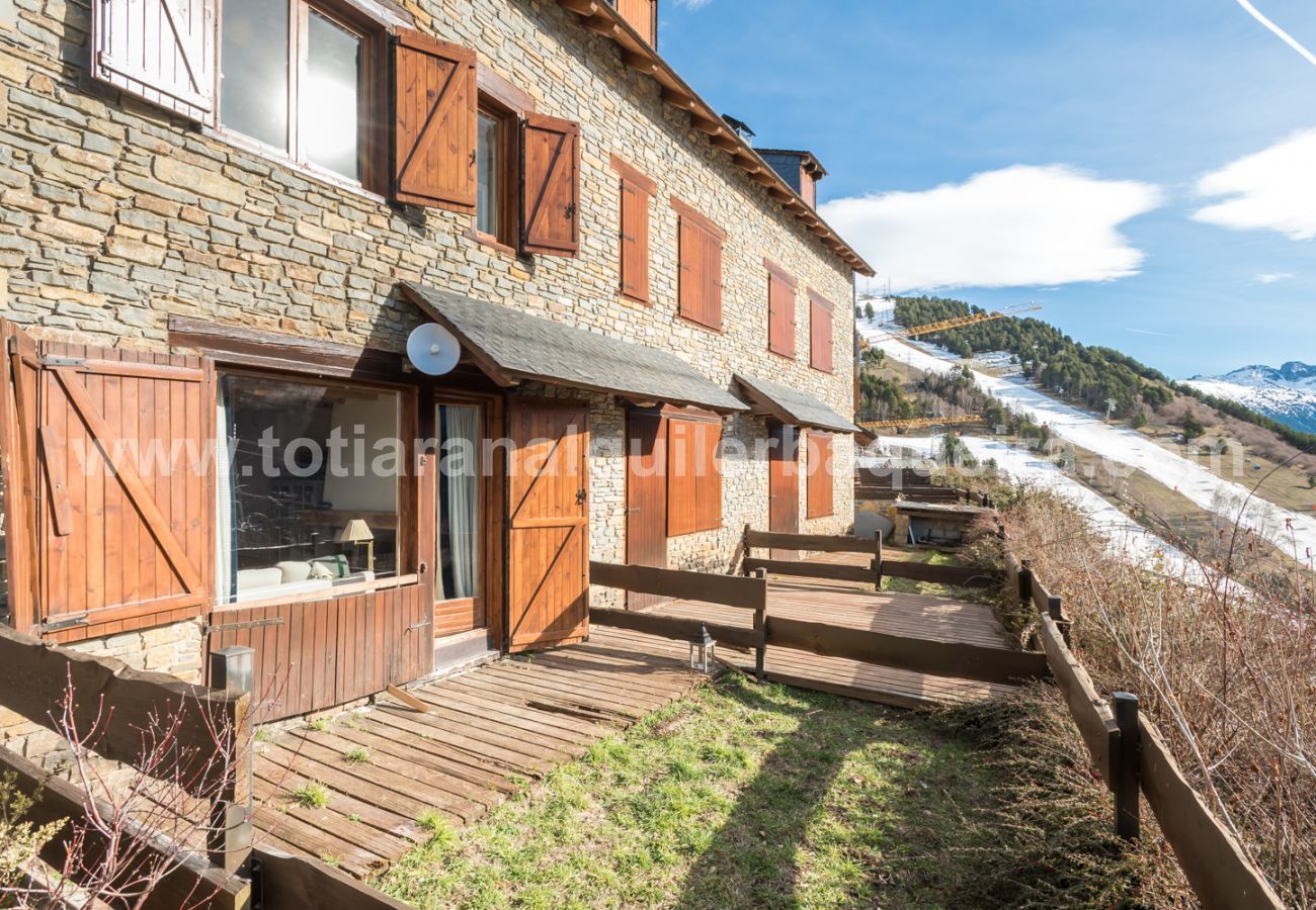 Chalet en Baqueira - Casa Bosque by Totiaran