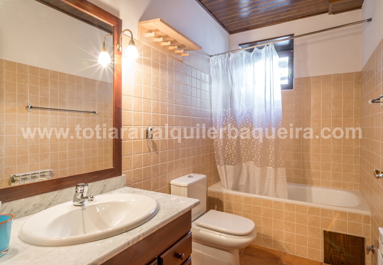 Casa en Baqueira - Casa Era Coma by Totiaran