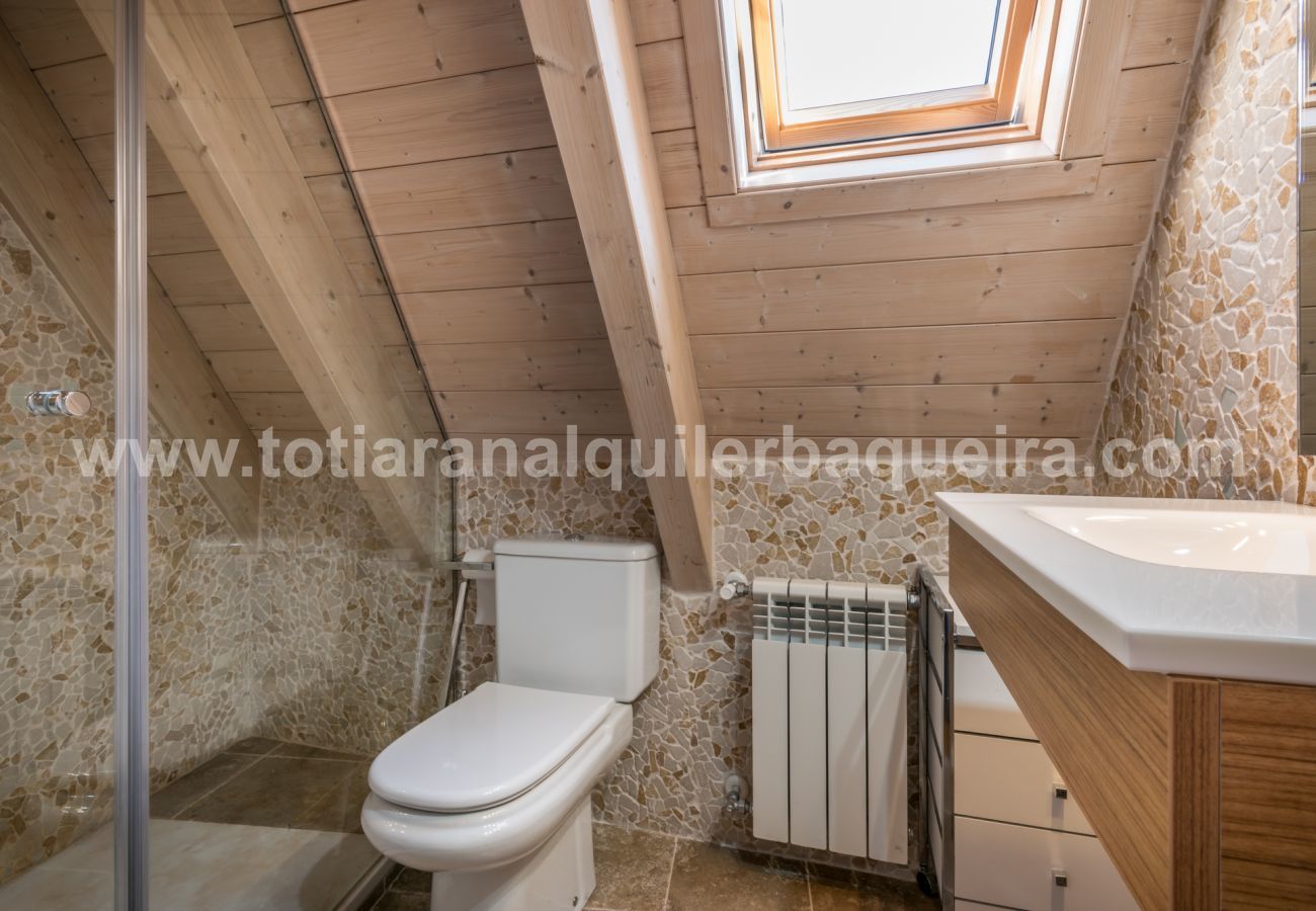 Casa en Arties - Casa Vuelta a Casa by Totiaran