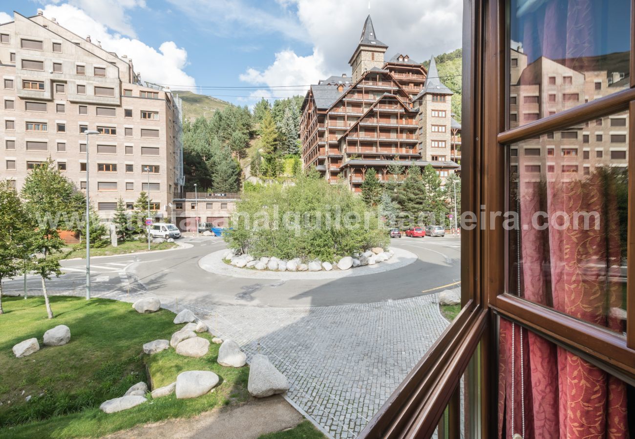 Apartamento en Baqueira - Gurier by Totiaran