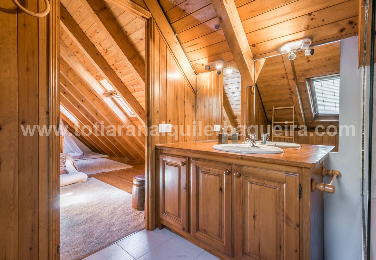 Apartamento en Naut Aran - Liat by Totiaran