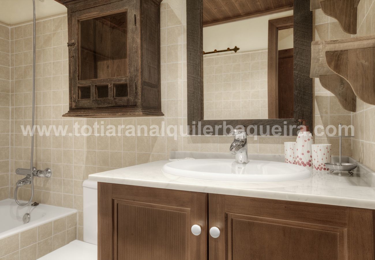 Apartamento en Baqueira - Tuc dera Llança by Totiaran