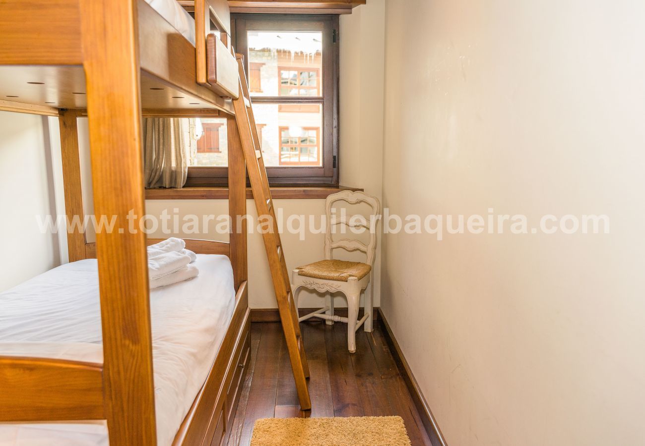 Apartamento en Baqueira - Marimanha by Totiaran