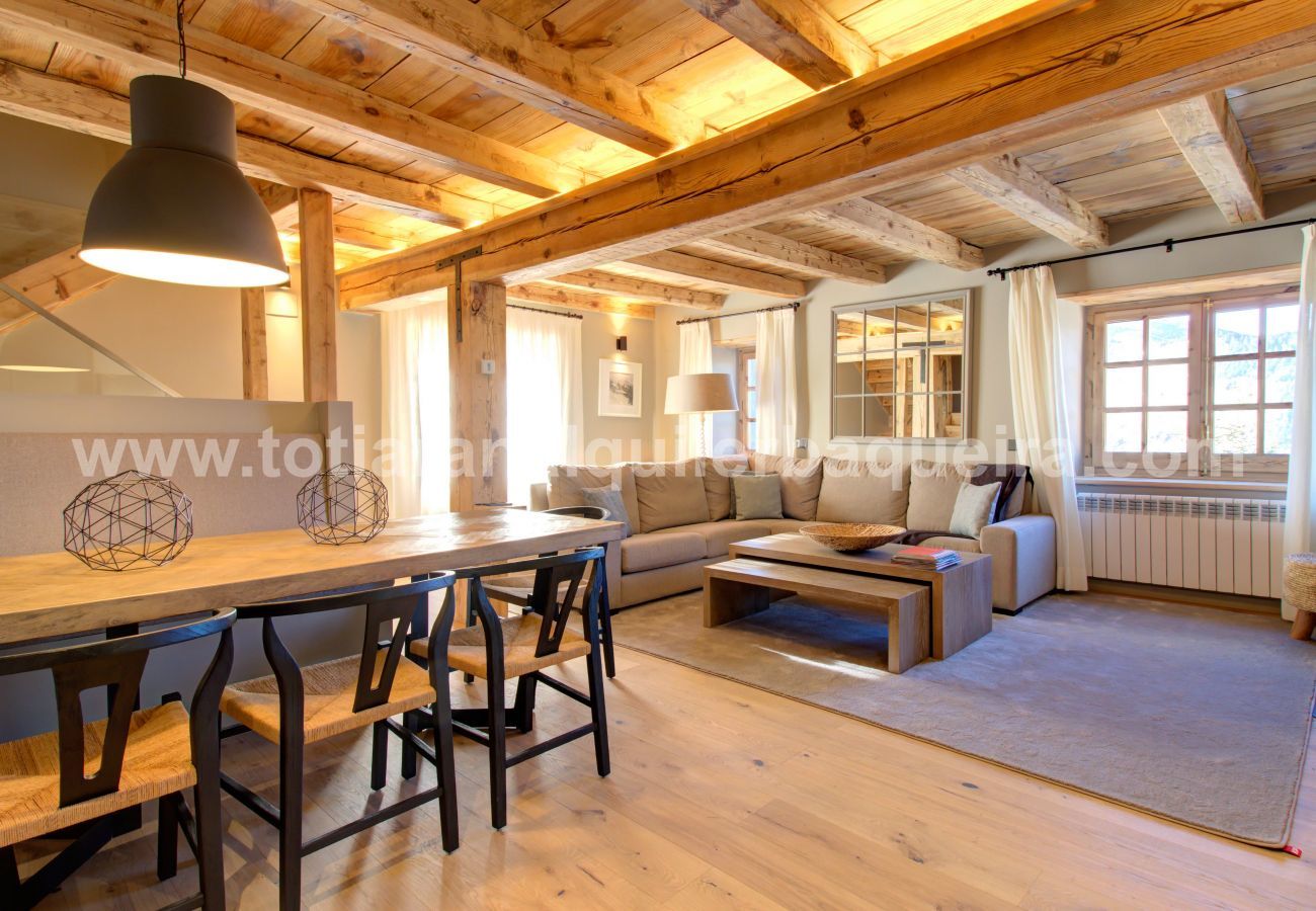 Casa en Baqueira - Casa Torreon by Totiaran