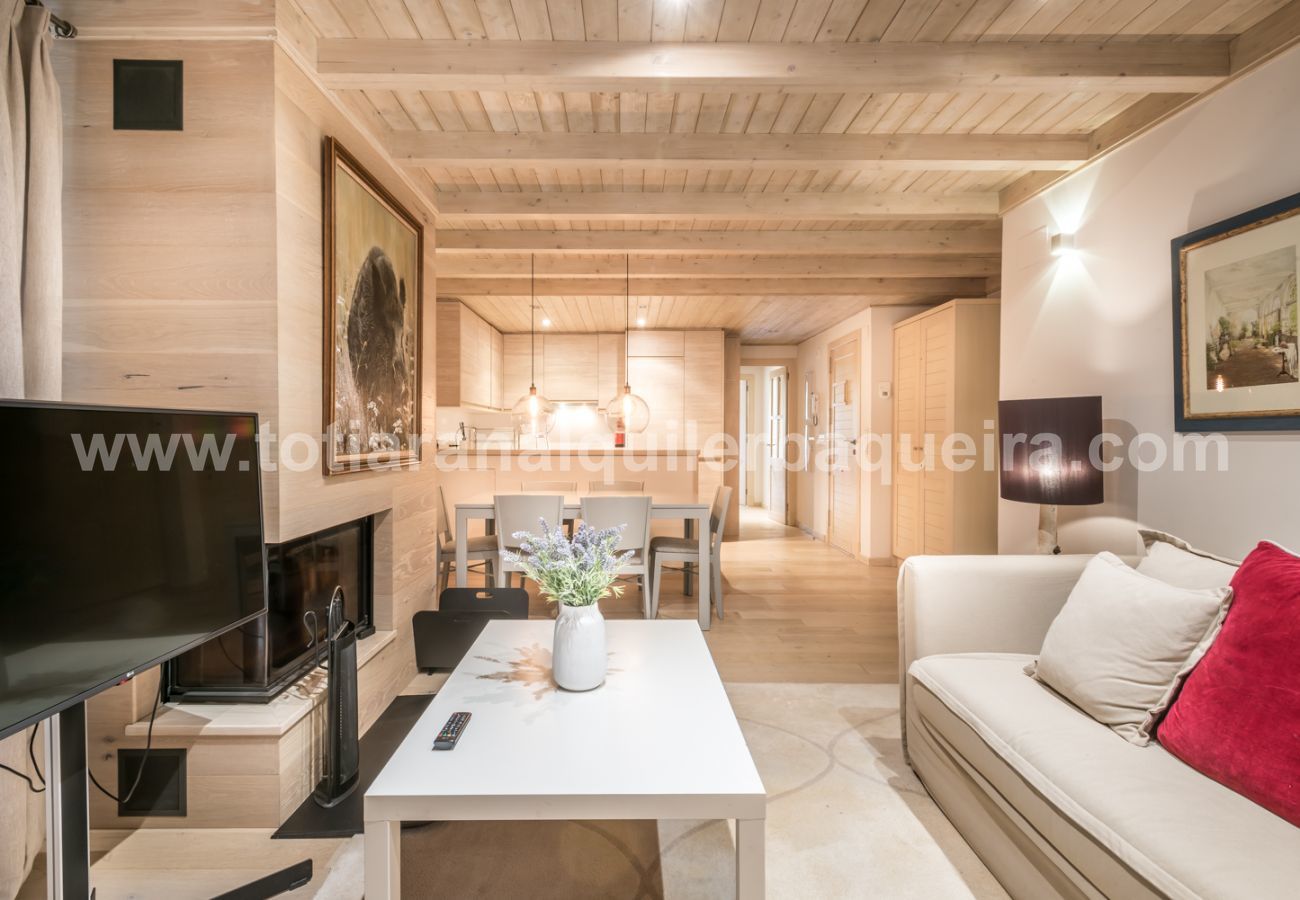 Apartamento en Baqueira - Dossau By Totiaran