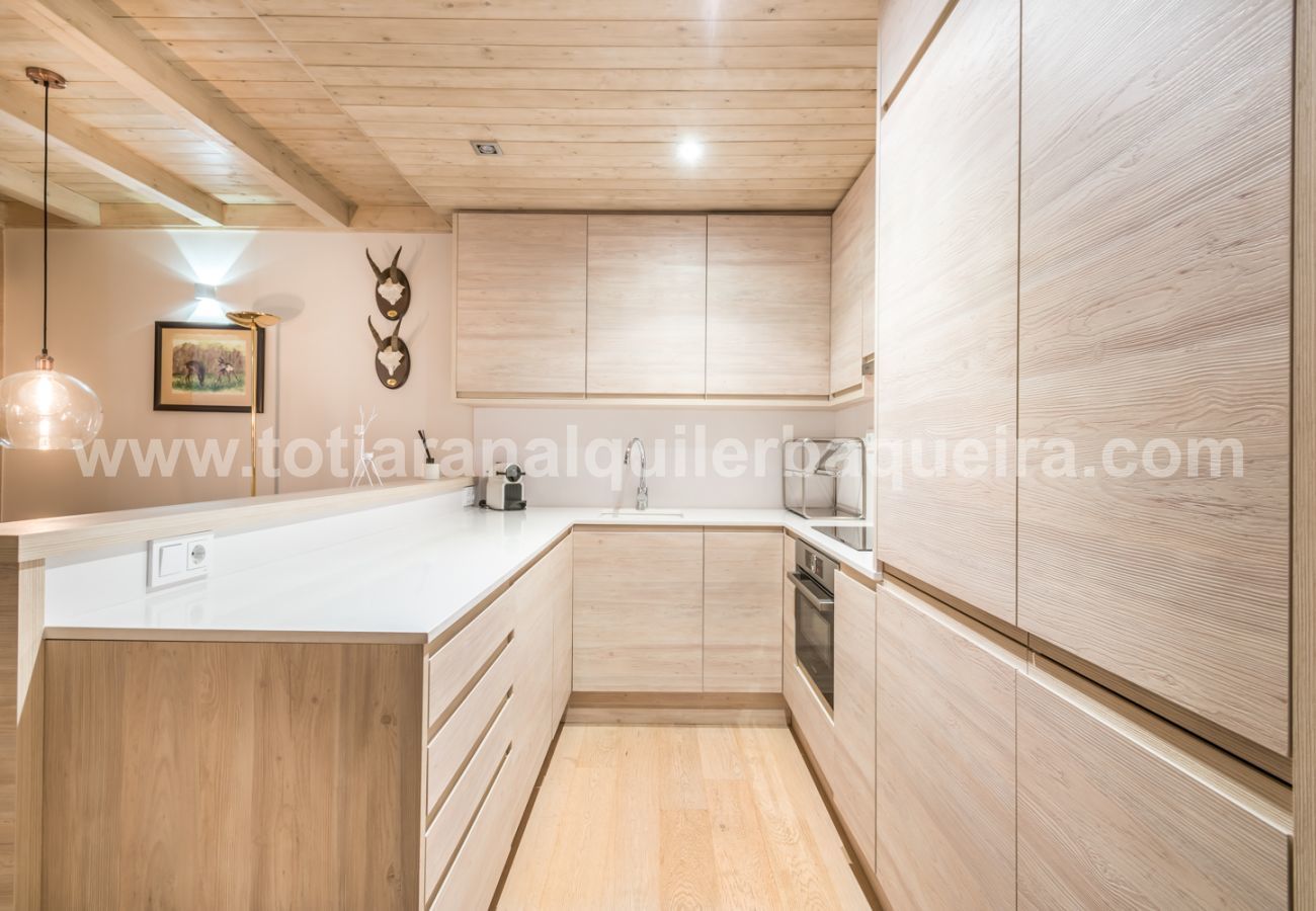 Apartamento en Baqueira - Dossau By Totiaran