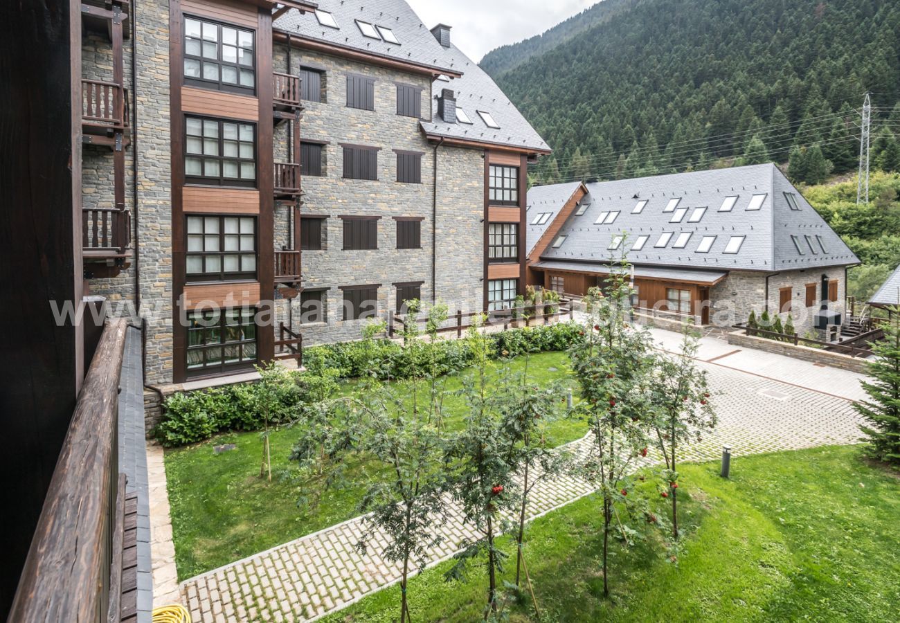 Apartamento en Baqueira - Dossau By Totiaran