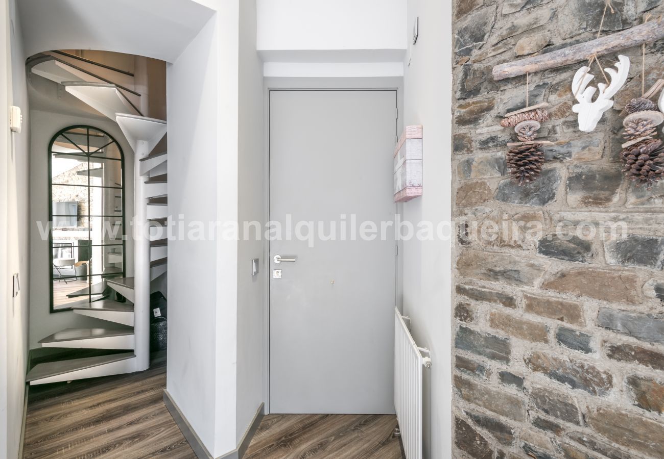 Apartamento en Baqueira - Vistas Ruda by Totiaran