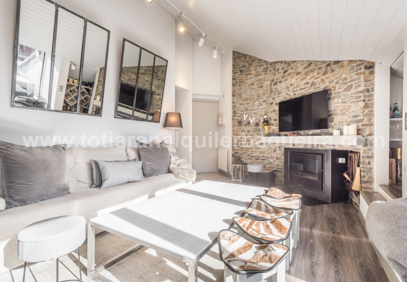 Apartamento en Baqueira - Vistas Ruda by Totiaran