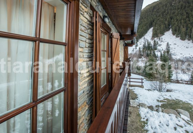 Apartment in Baqueira - Comalada By Totiaran