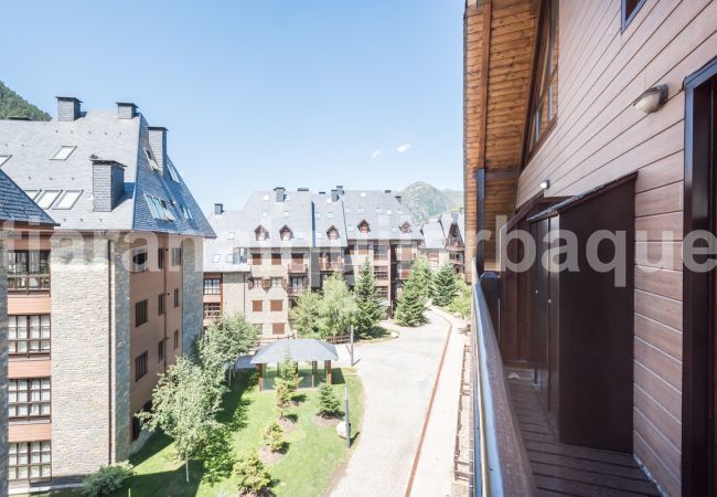 Apartment in Baqueira - Marconi by Totiaran