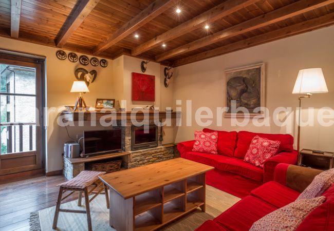 Apartment in Baqueira - Pastorets by Totiaran