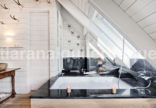 House in Baqueira - Casa Beret Deluxe by Totiaran House in Baqueira - Casa Beret Deluxe by Totiaran