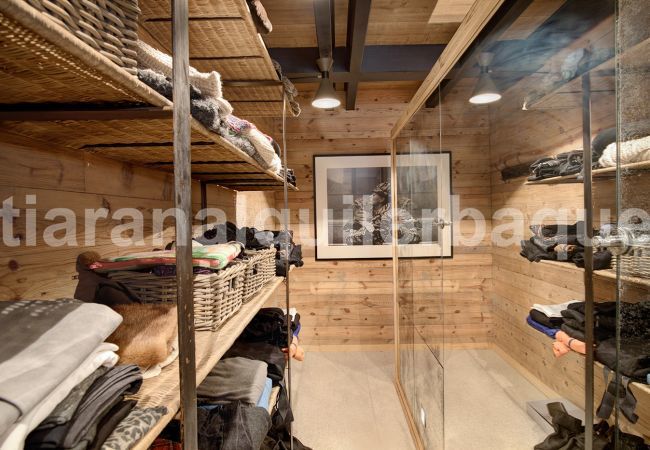 House in Baqueira - Casa Beret Deluxe by Totiaran House in Baqueira - Casa Beret Deluxe by Totiaran