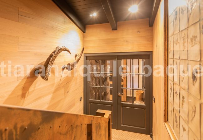 House in Baqueira - Casa Beret Deluxe by Totiaran House in Baqueira - Casa Beret Deluxe by Totiaran