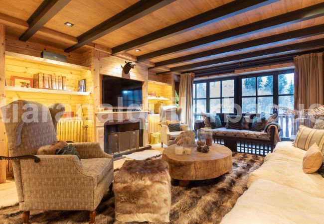 House in Baqueira - Casa Beret Deluxe by Totiaran House in Baqueira - Casa Beret Deluxe by Totiaran