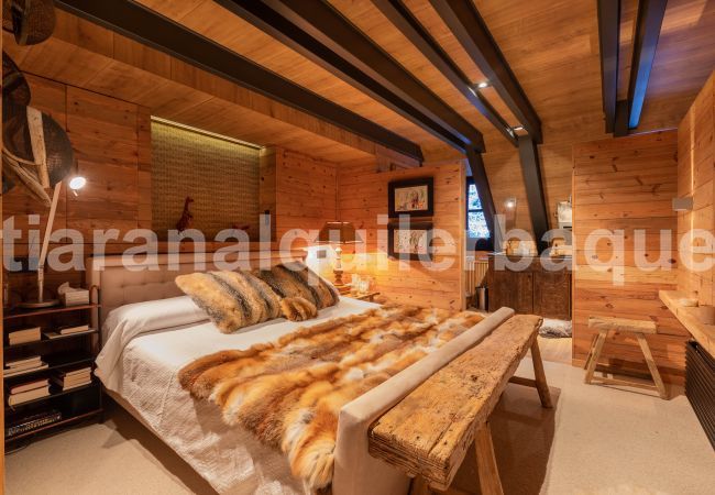 House in Baqueira - Casa Beret Deluxe by Totiaran House in Baqueira - Casa Beret Deluxe by Totiaran