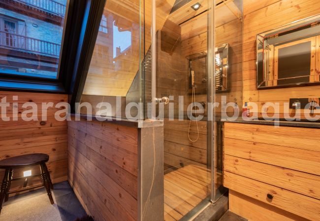 House in Baqueira - Casa Beret Deluxe by Totiaran House in Baqueira - Casa Beret Deluxe by Totiaran