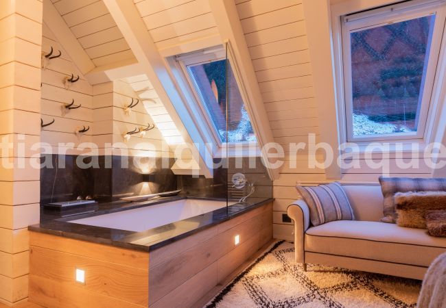 House in Baqueira - Casa Beret Deluxe by Totiaran House in Baqueira - Casa Beret Deluxe by Totiaran