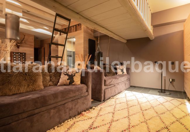 House in Baqueira - Casa Beret Deluxe by Totiaran House in Baqueira - Casa Beret Deluxe by Totiaran