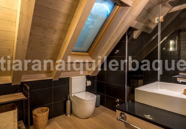 House in Baqueira - Casa Chamois by Totiaran