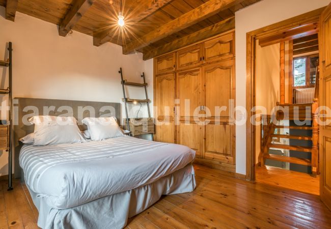 House in Salardú - Casa Nautada by Totiaran House in Salardú - Casa Nautada by Totiaran