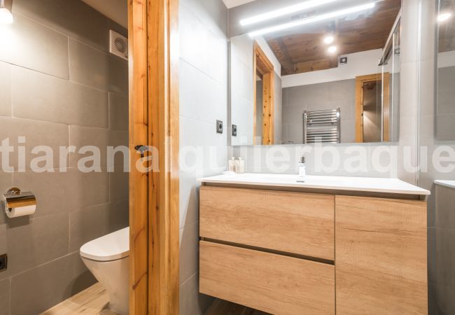 House in Salardú - Casa Nautada by Totiaran House in Salardú - Casa Nautada by Totiaran