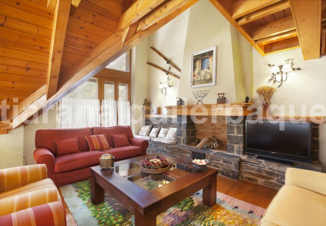 Apartment in Salardú - Eth Pui by Totiaran Apartment in Salardú - Eth Pui by Totiaran