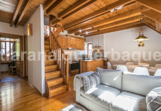 Apartment in Arties - Liat by Totiaran Apartment in Arties - Liat by Totiaran