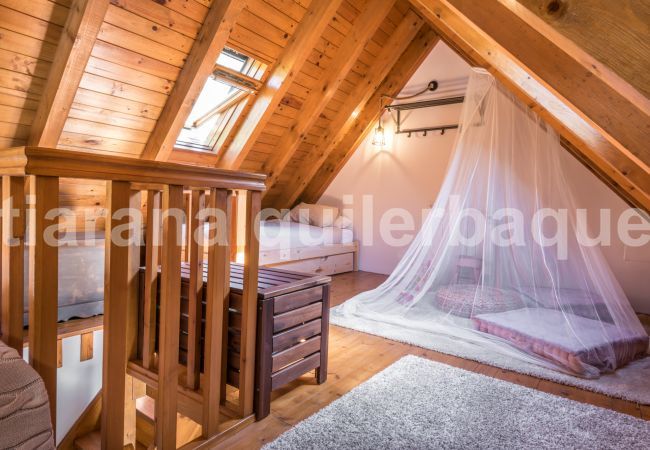 Apartment in Arties - Liat by Totiaran Apartment in Arties - Liat by Totiaran